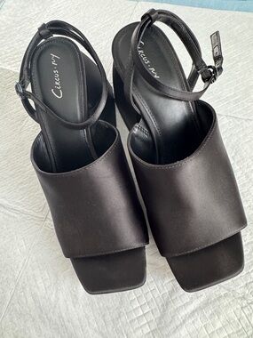CIRCUS NY MIRANDA BLOCK HEEL PLATFORM BLACK SATIN SIZE 9.5